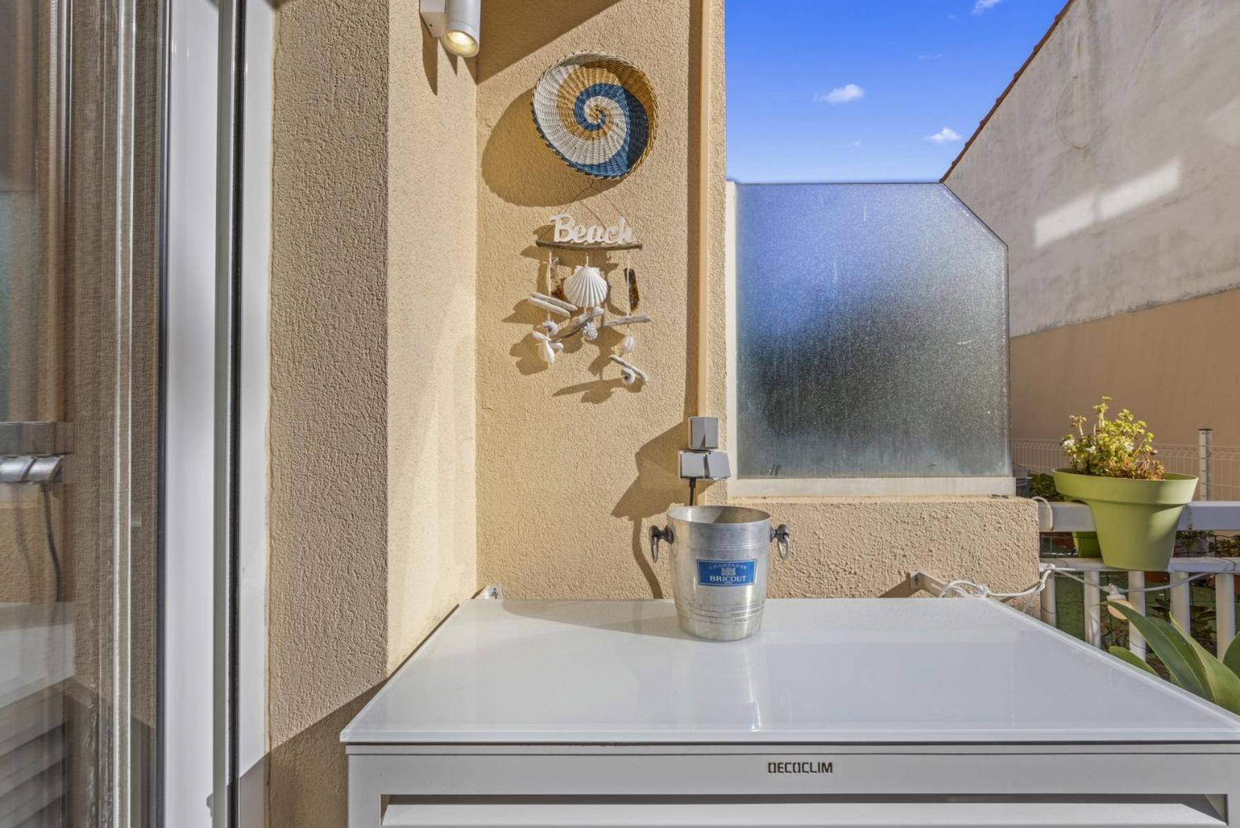 Ng - A 10 Mn Du Palais Des Festivals Apartment